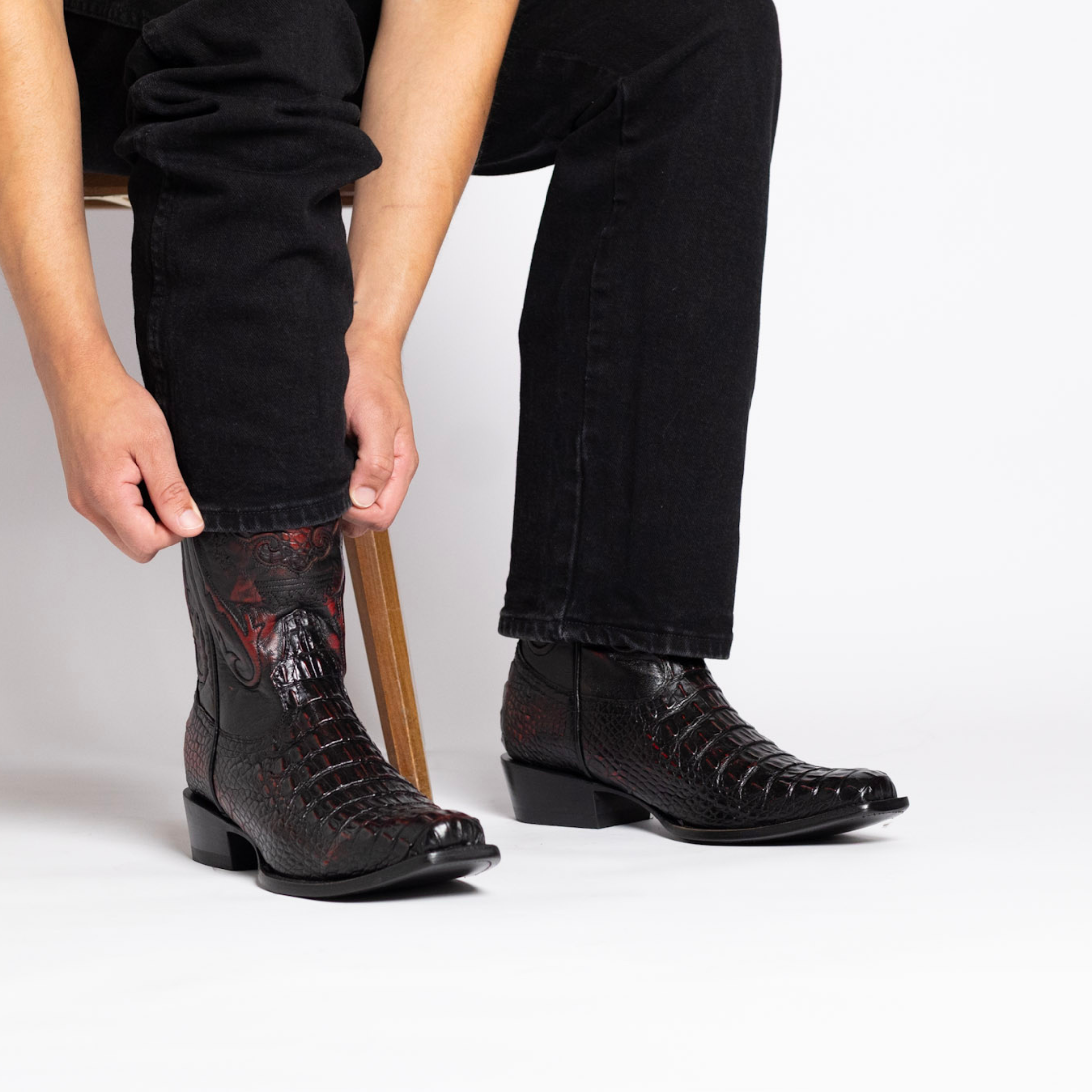 Men's Black Cherry American Alligator Hornback JW Toe Cowboy Boots by Vaccari