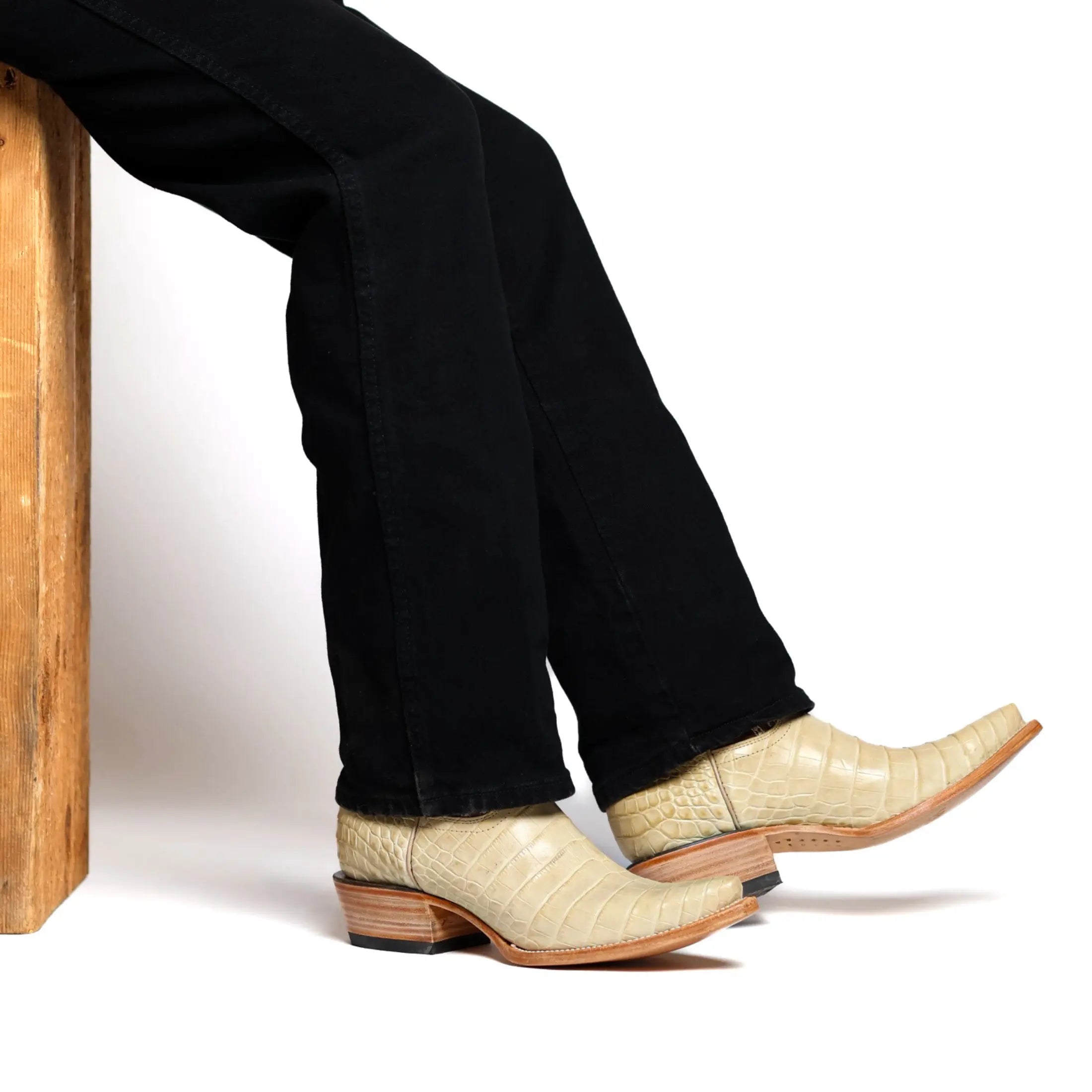 Men's Ivory American Alligator Belly Retro Toe Cowboy Boots by Vaccari