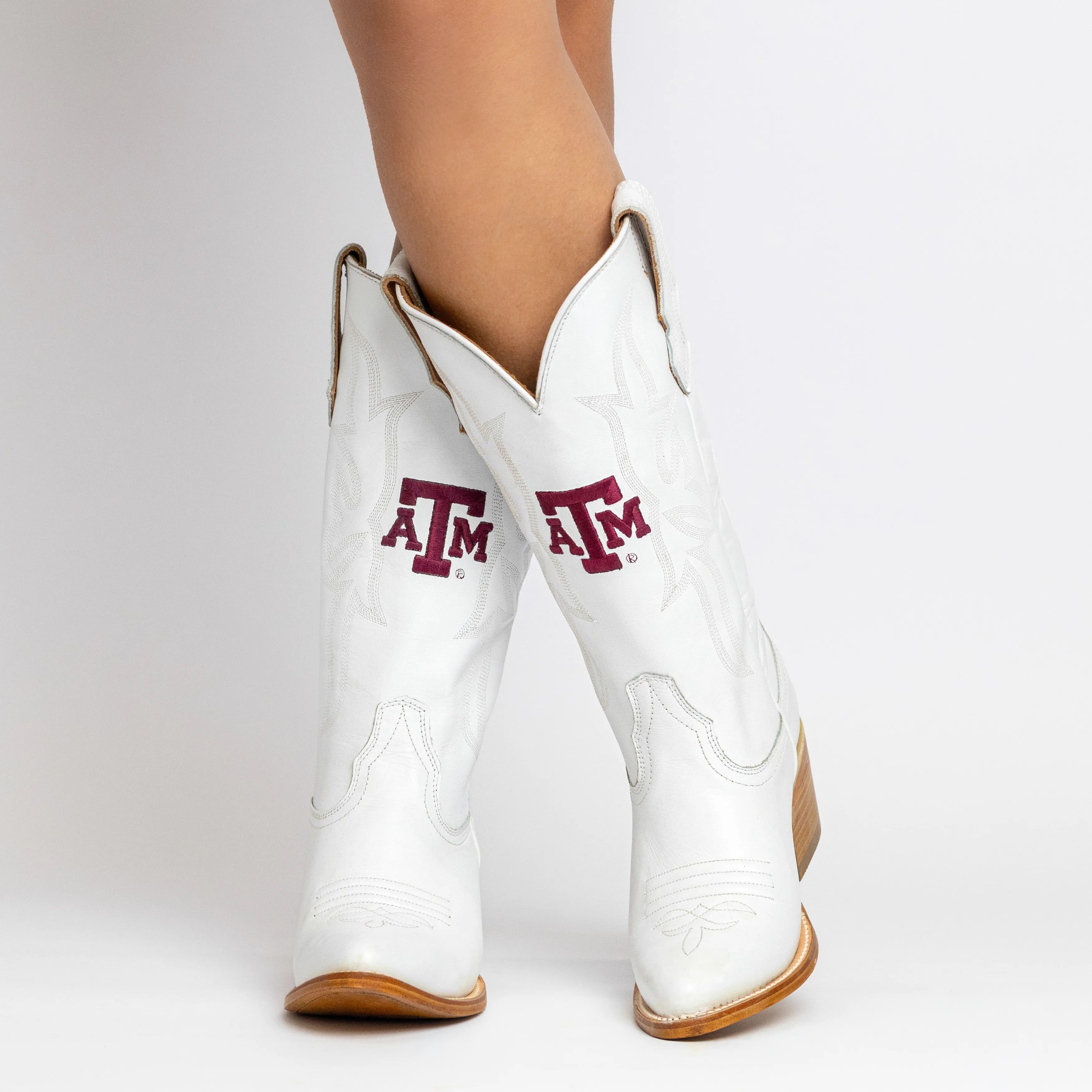 Women's Texas A&M Aggies All White Pointed Toe Cowgirl Boots Leighton Vaccari University