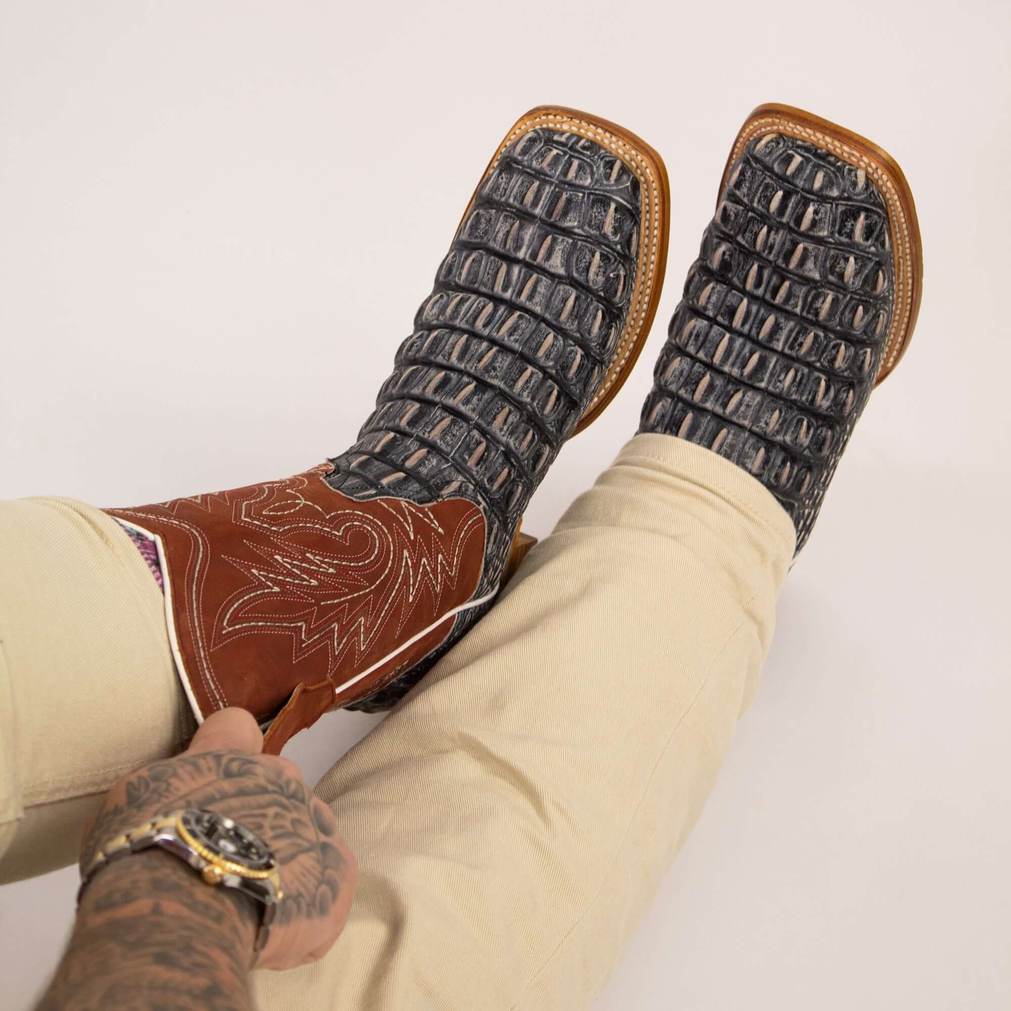 Men's Black Alligator Hornback Print Cowboy Boots Wade by Vaccari Core