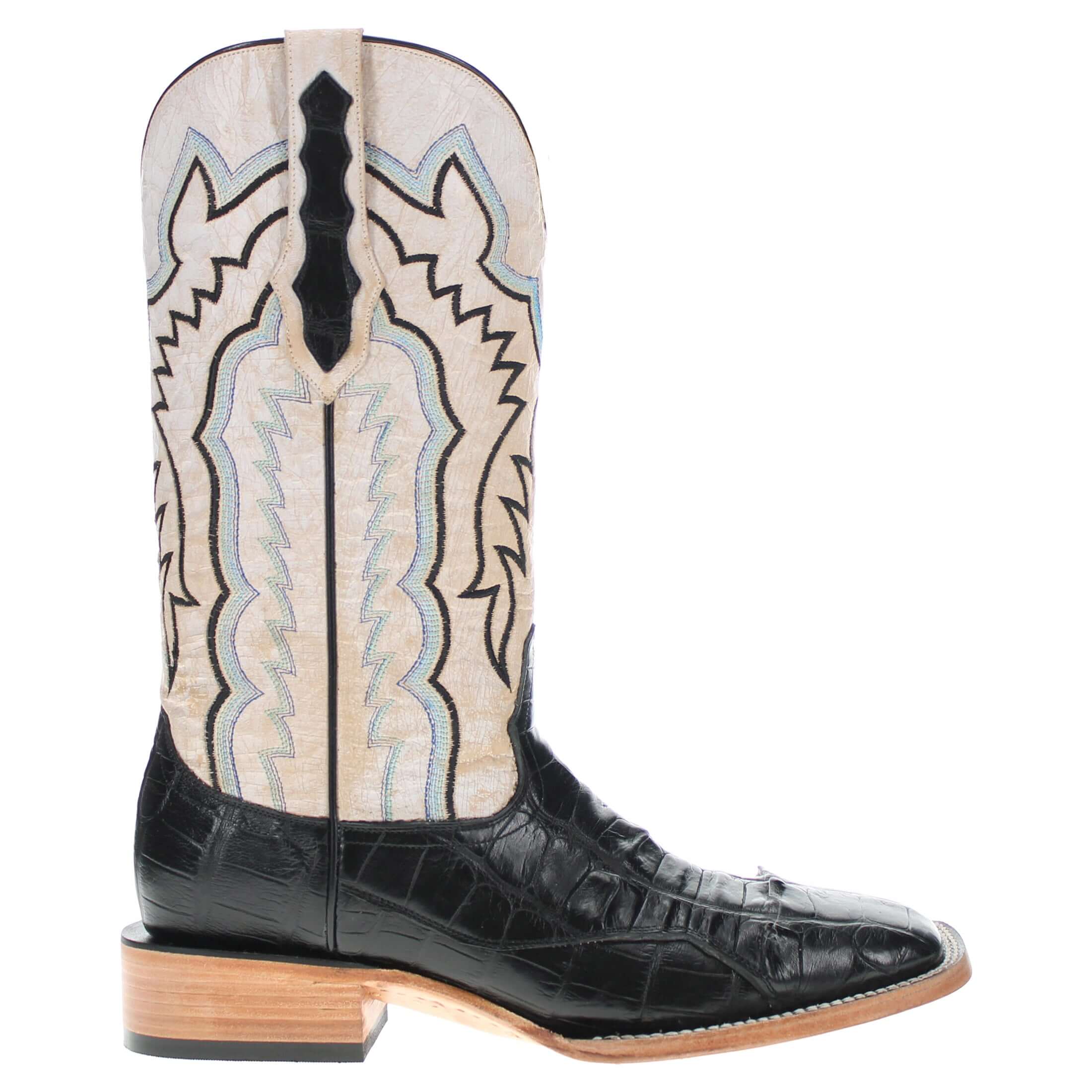 Headcut black American alligator leather cowboy boots with a broad square toe amde by Vaccari boots.