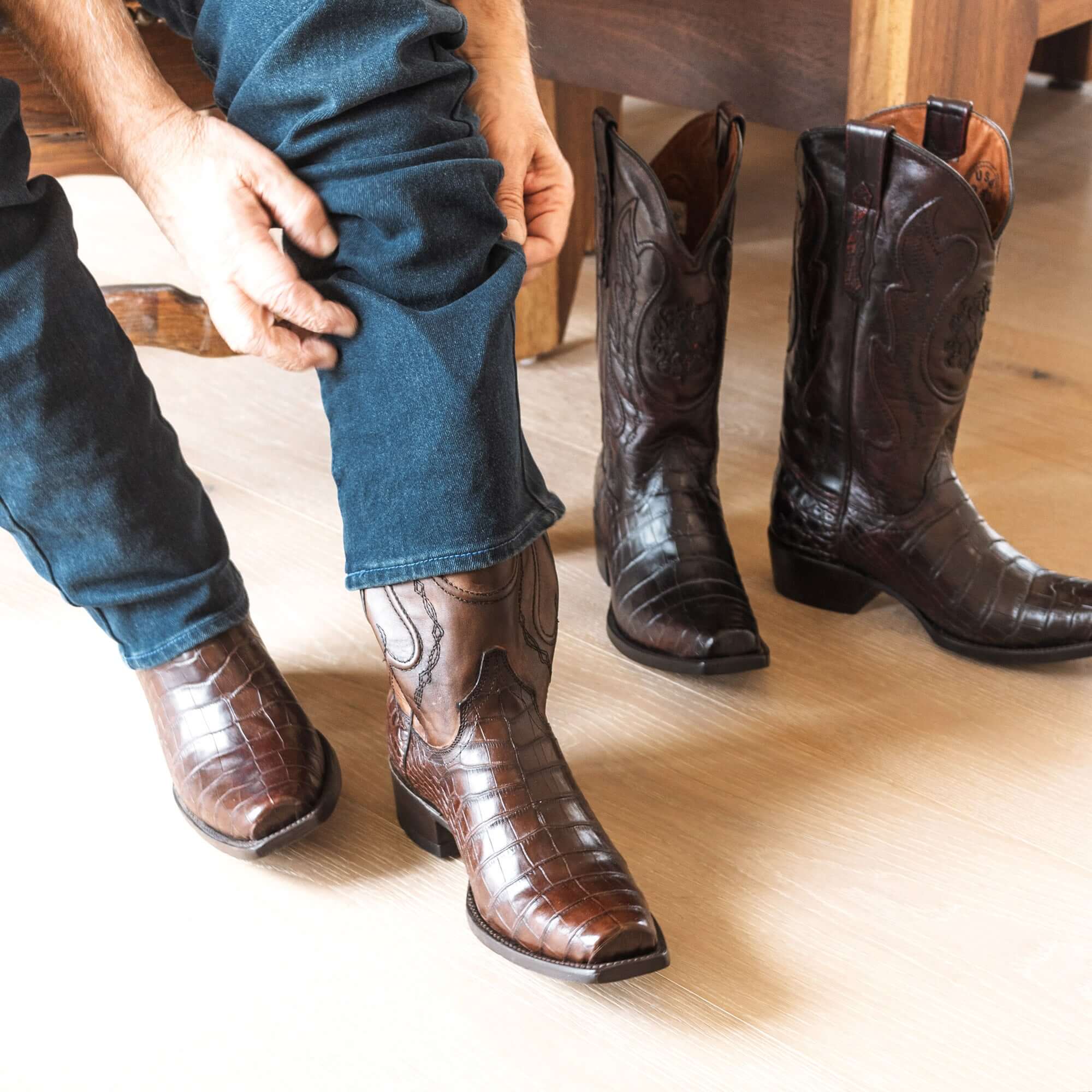 MEN'S AMERICAN ALLIGATOR BELLY MOCHA COWBOY BOOT by Vaccari