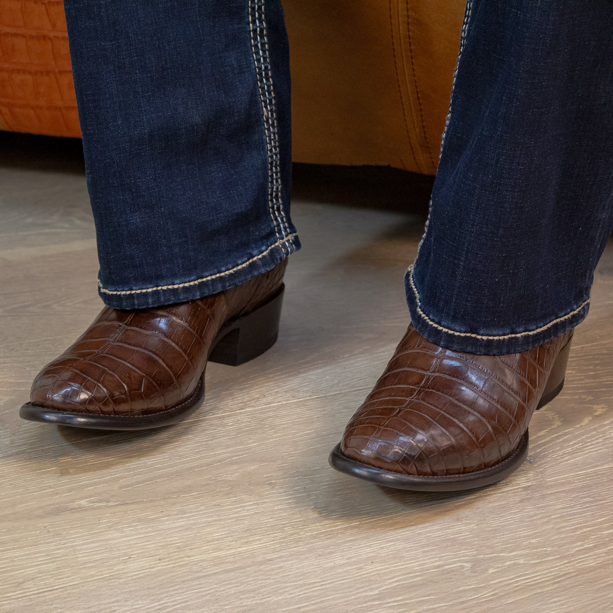 Mens Brown American Alligator Belly Round Toe Cowboy Boots That Look Similar to Caiman Crocodile Leather