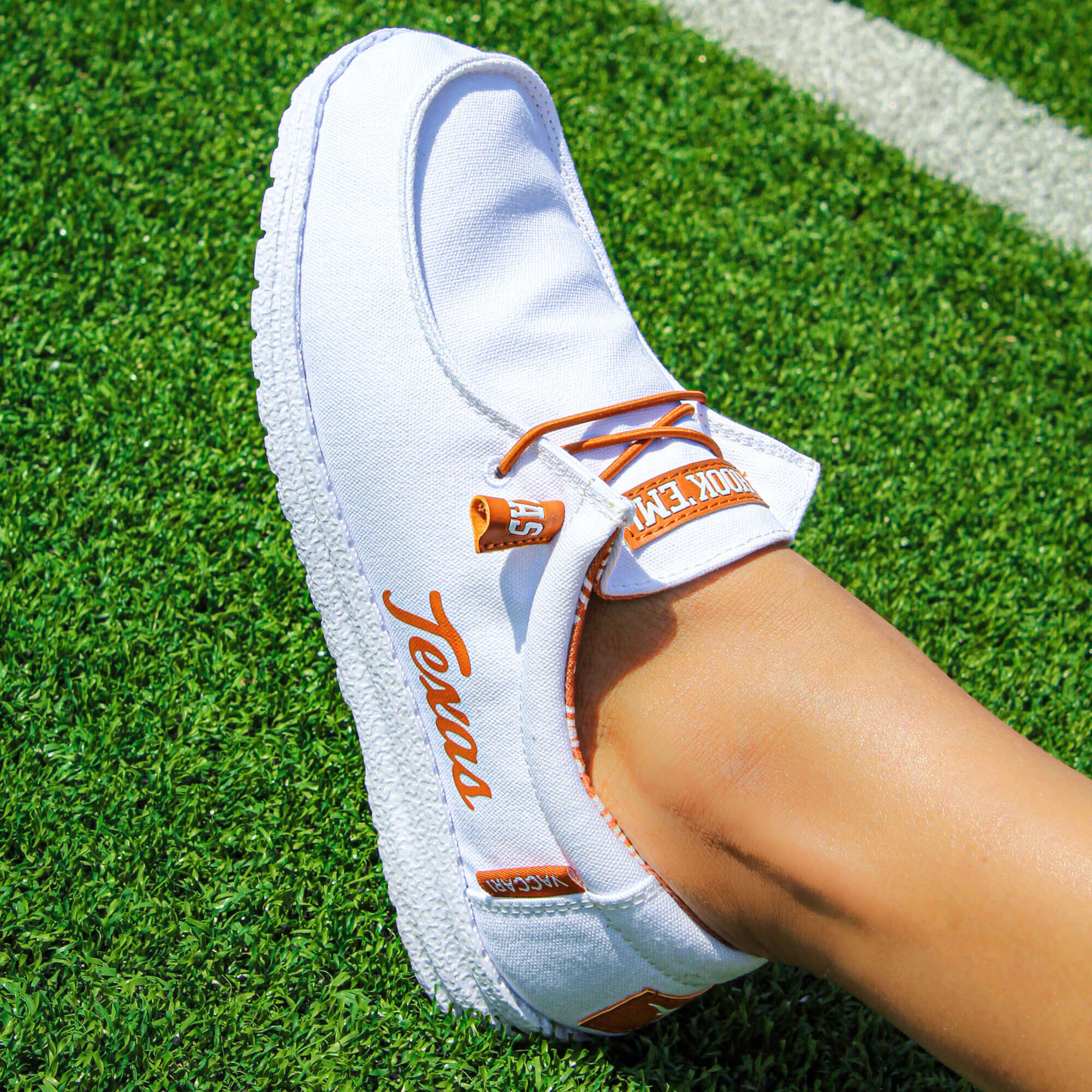 Women's University of Texas White Canvas Shoes Longhorns by Vaccari