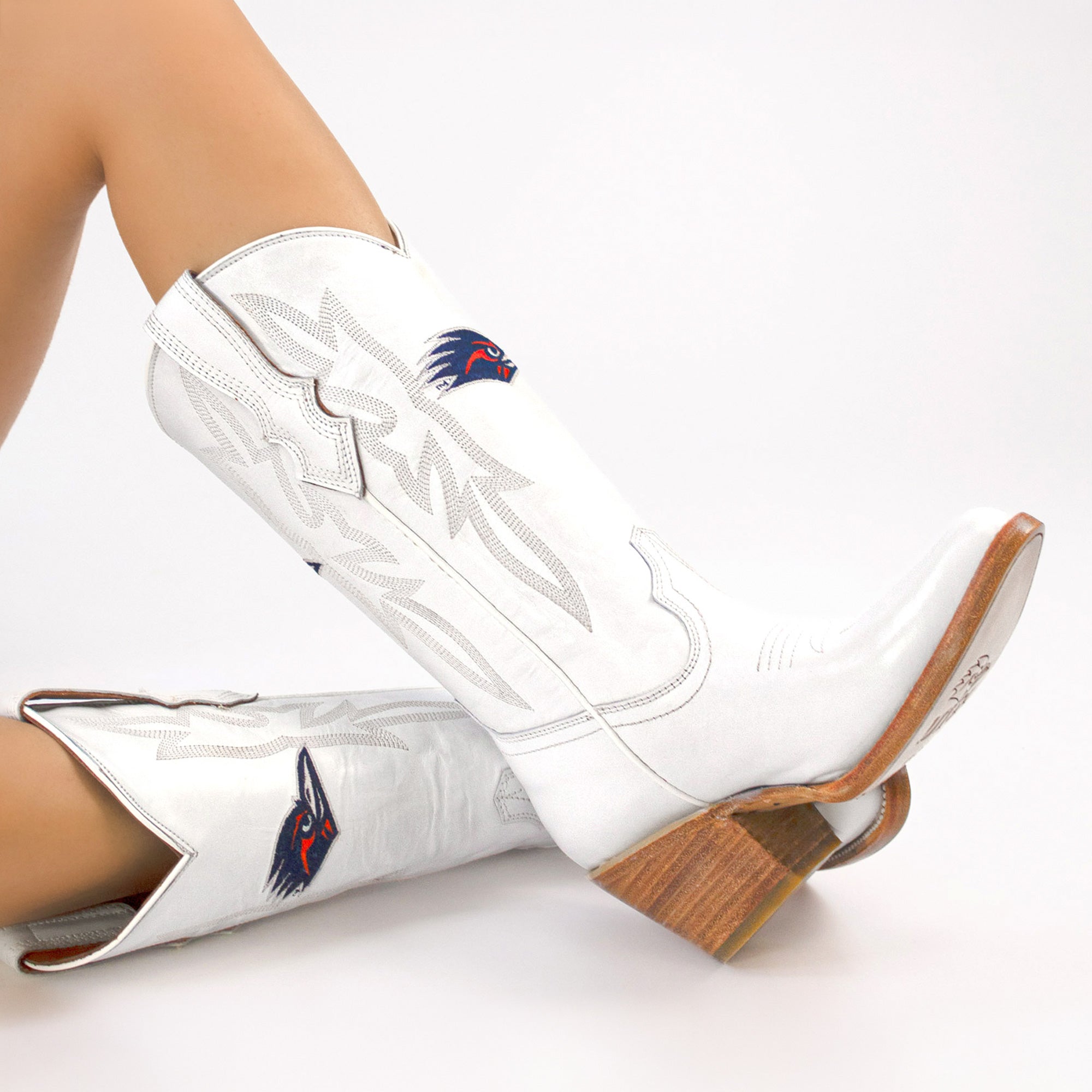Women's UTSA All White Pointed Toe Cowgirl Boots Leighton Vaccari University
