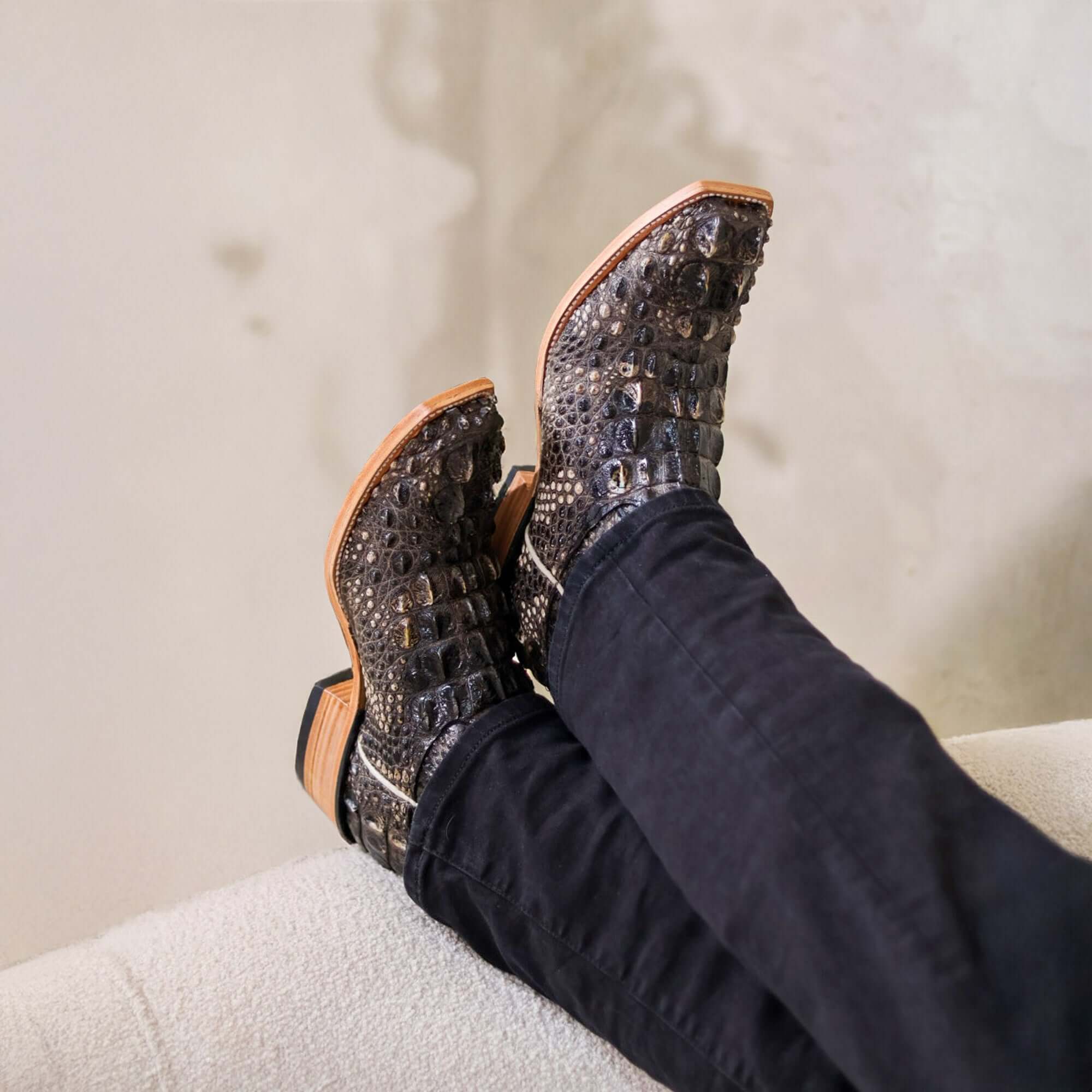 Men's Full Natural Alligator Hornback Cowboy Boots Barrett by Vaccari Core