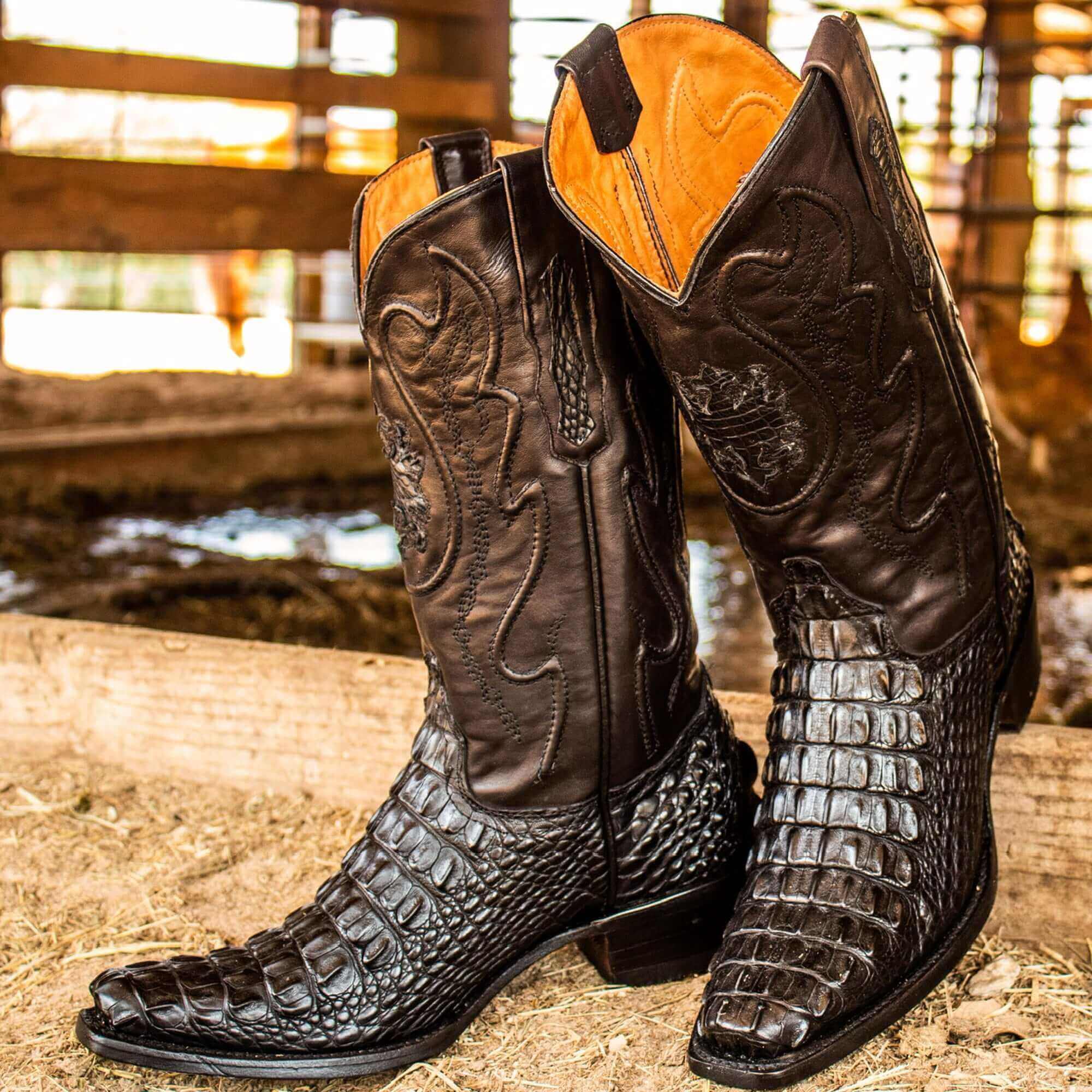 Men's Hornback American Alligator Narrow Square Toe Boots by Vaccari