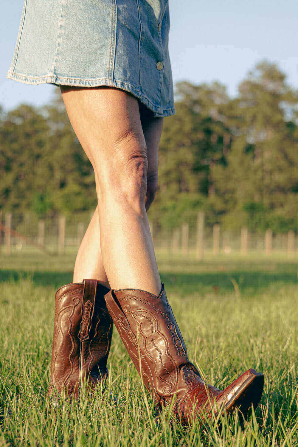 Mocha American Alligator Women's Cowgirl Boots Sophia by Vaccari Core