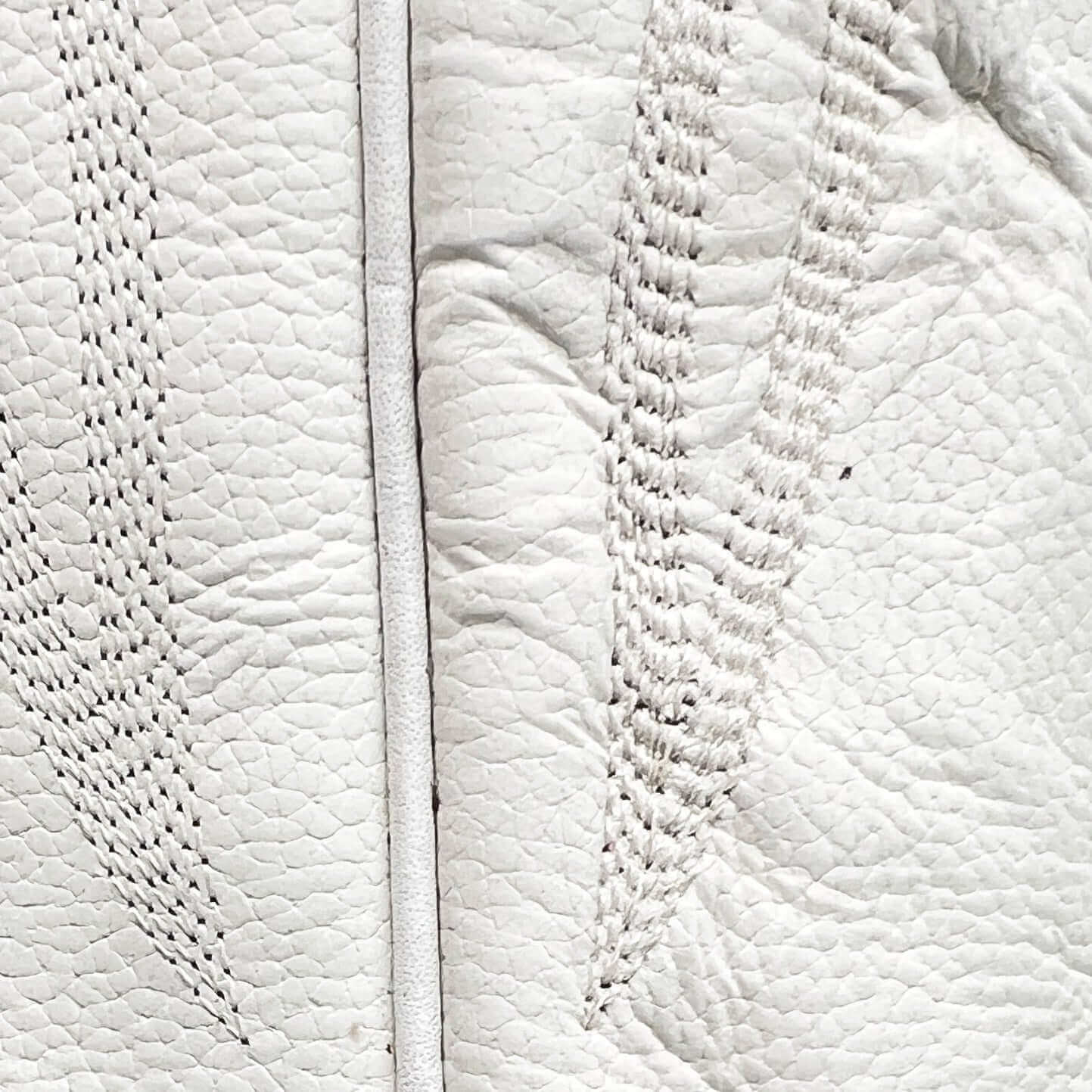 Women's Louisiana State University Tigers All White Pointed Less Than Prefect Cowgirl Boots Leighton by Vaccari