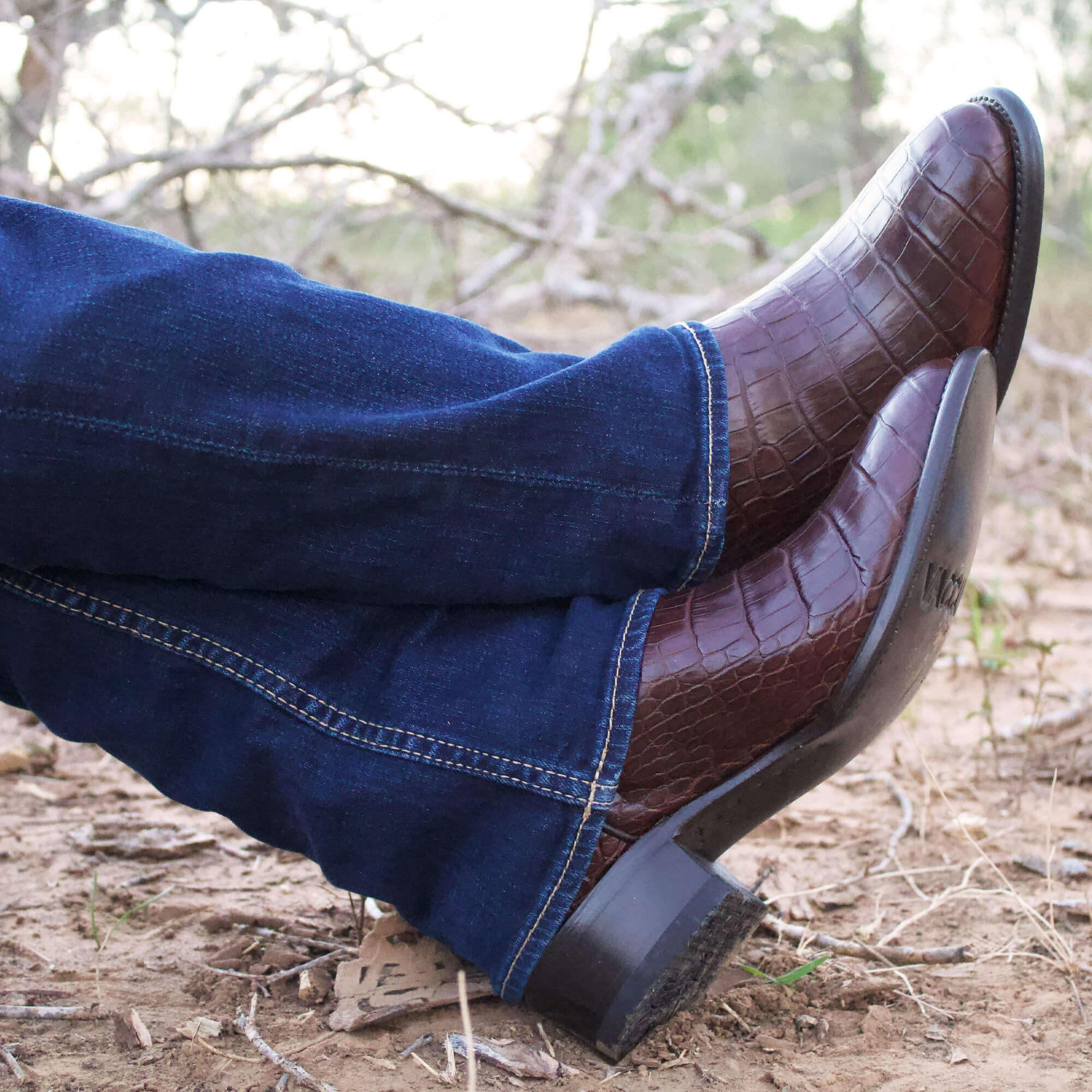 Mens Brown American Alligator Belly Round Toe Cowboy Boots That Look Similar to Caiman Crocodile Leather