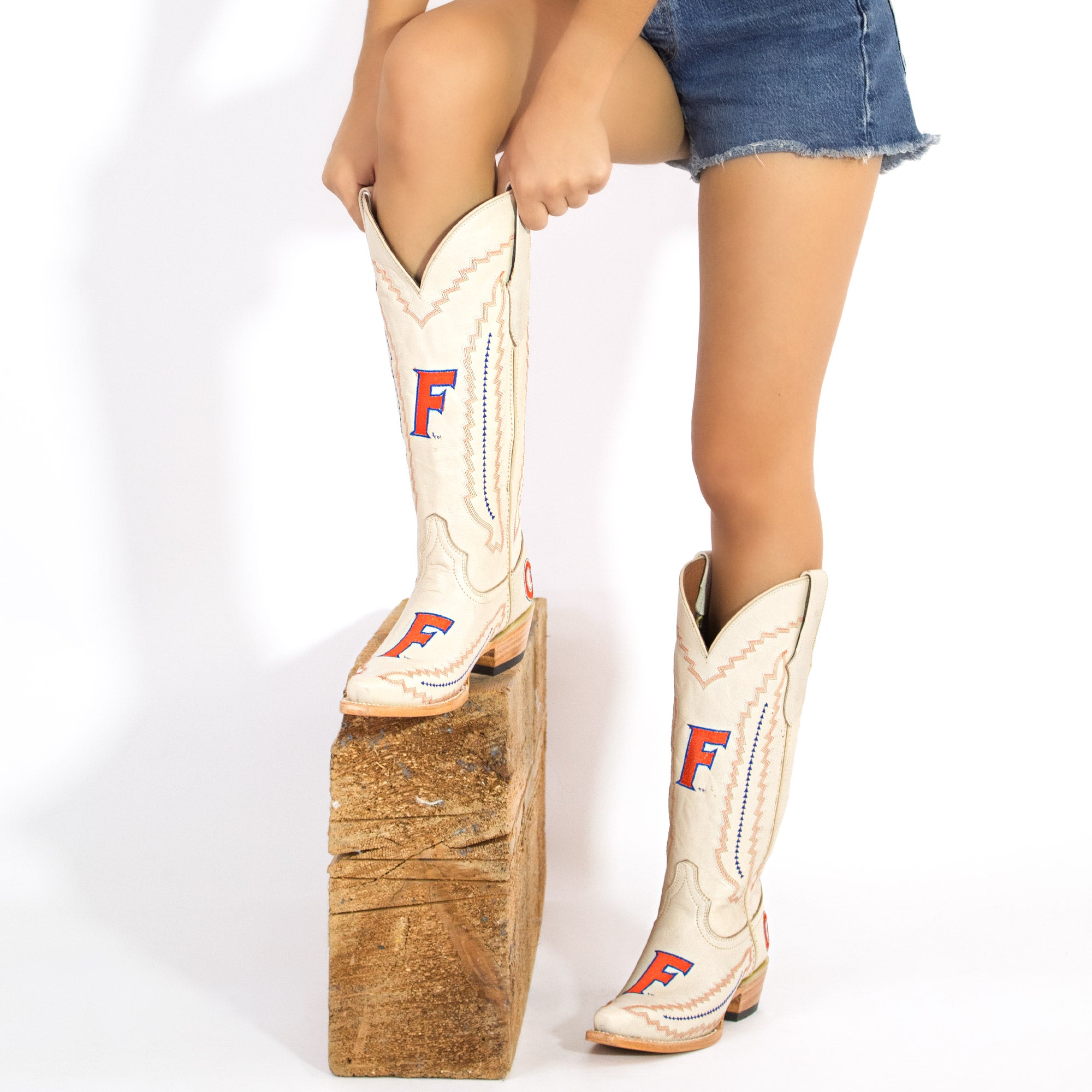 Women's University of Florida Gators Bone Leather Cowgirl Snip Toe Boots by Vaccari