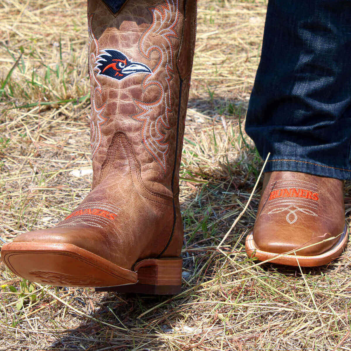 Men's UTSA Tan Cowboy Boots Luke by Vaccari University