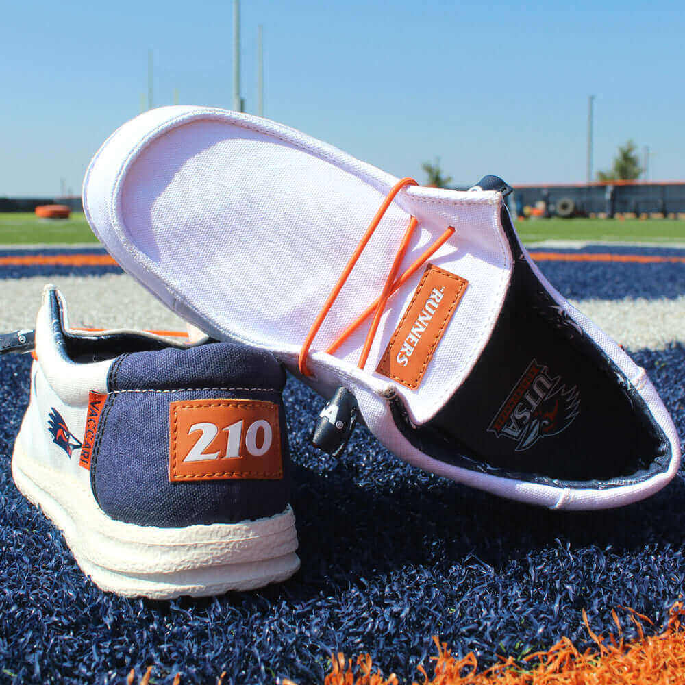 UTSA Canvas Shoes by Vaccari University