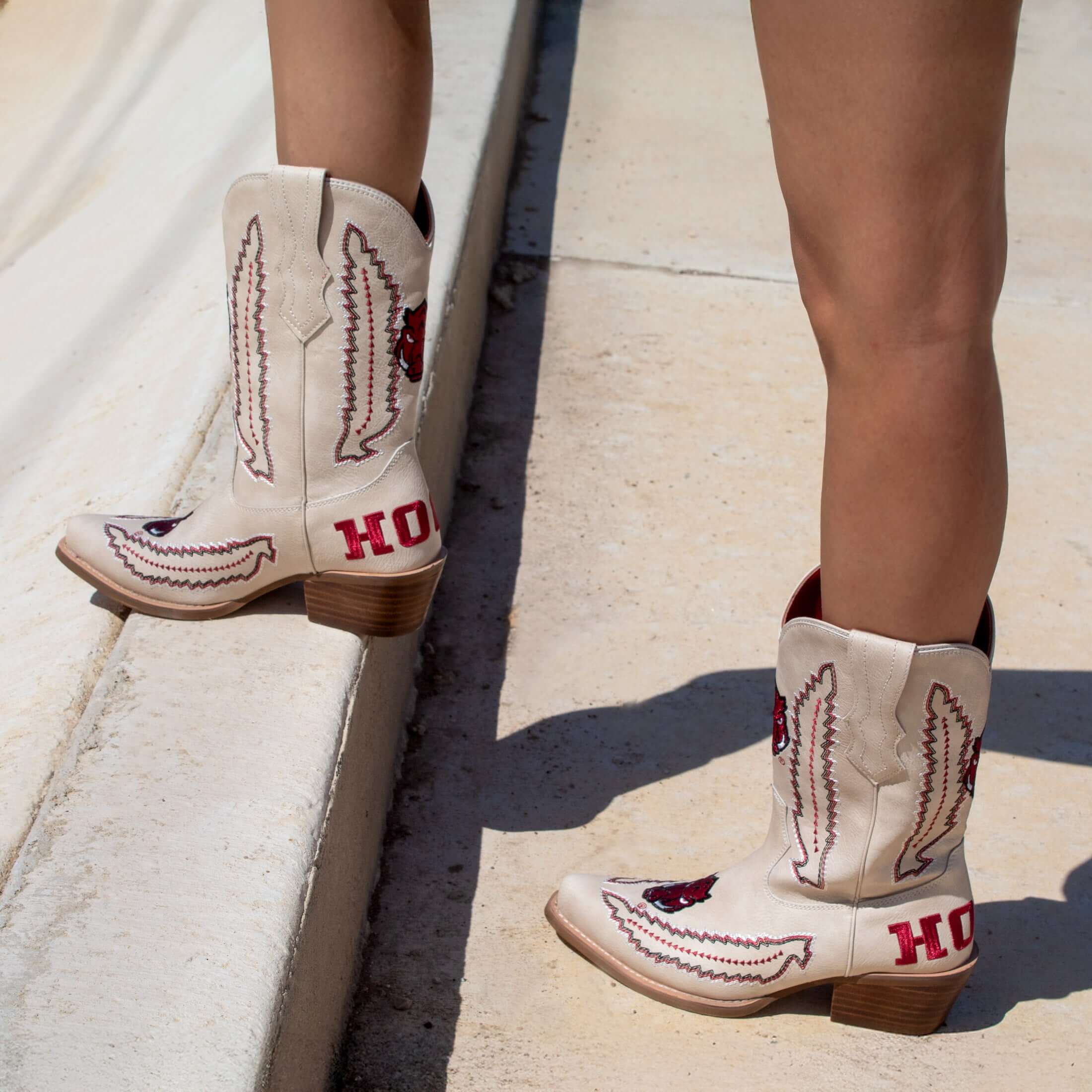 University of Arkansas Mimi Short Bone Boot By V By Vaccari