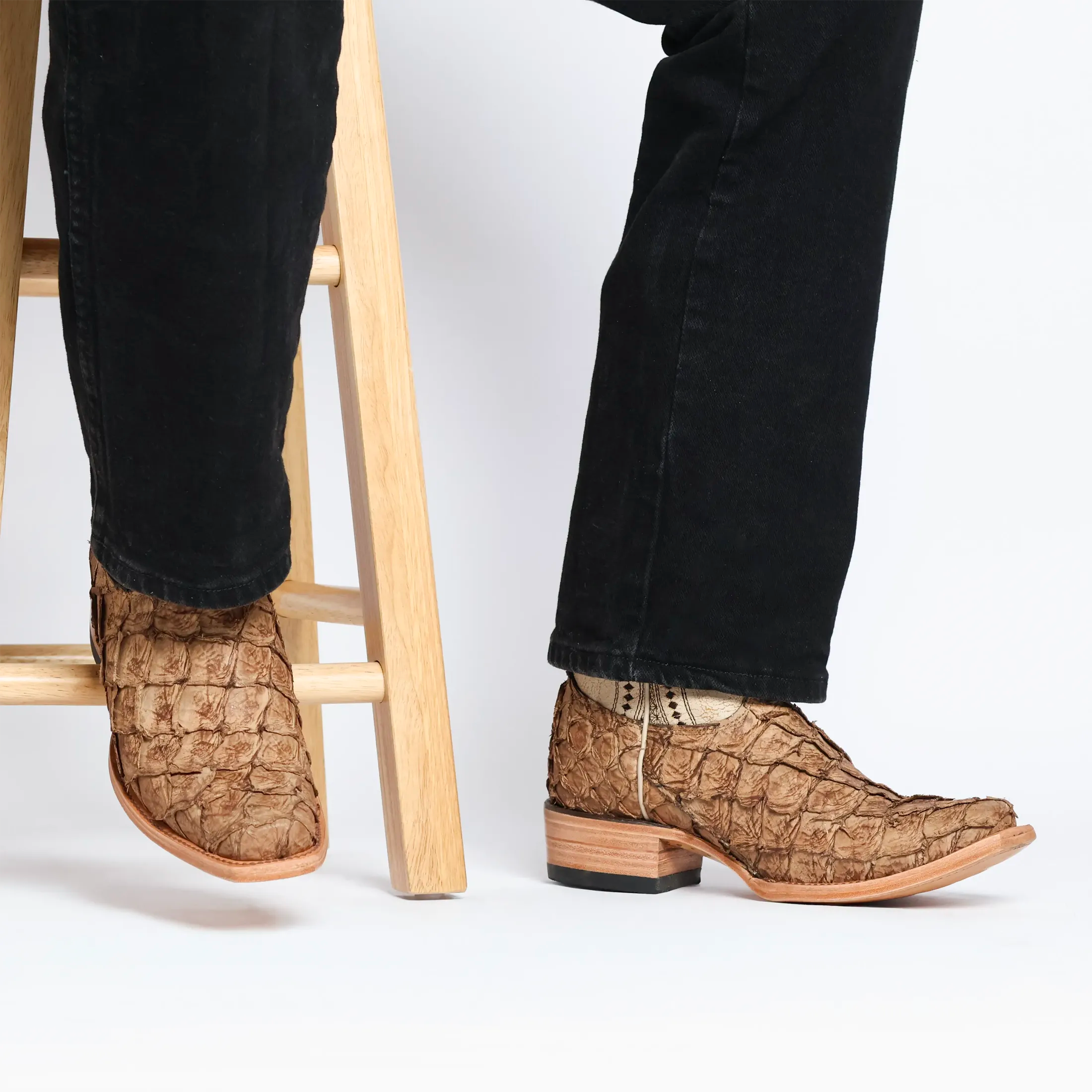Men's Orix Pirarucu Fish Banks JW Toe by Vaccari