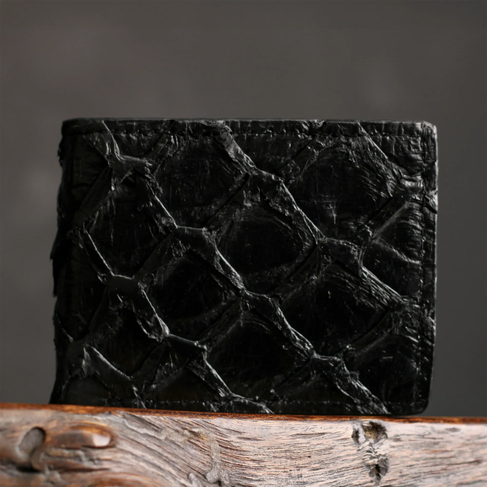 Men's Black Pirarucu Fish Billfold Wallet