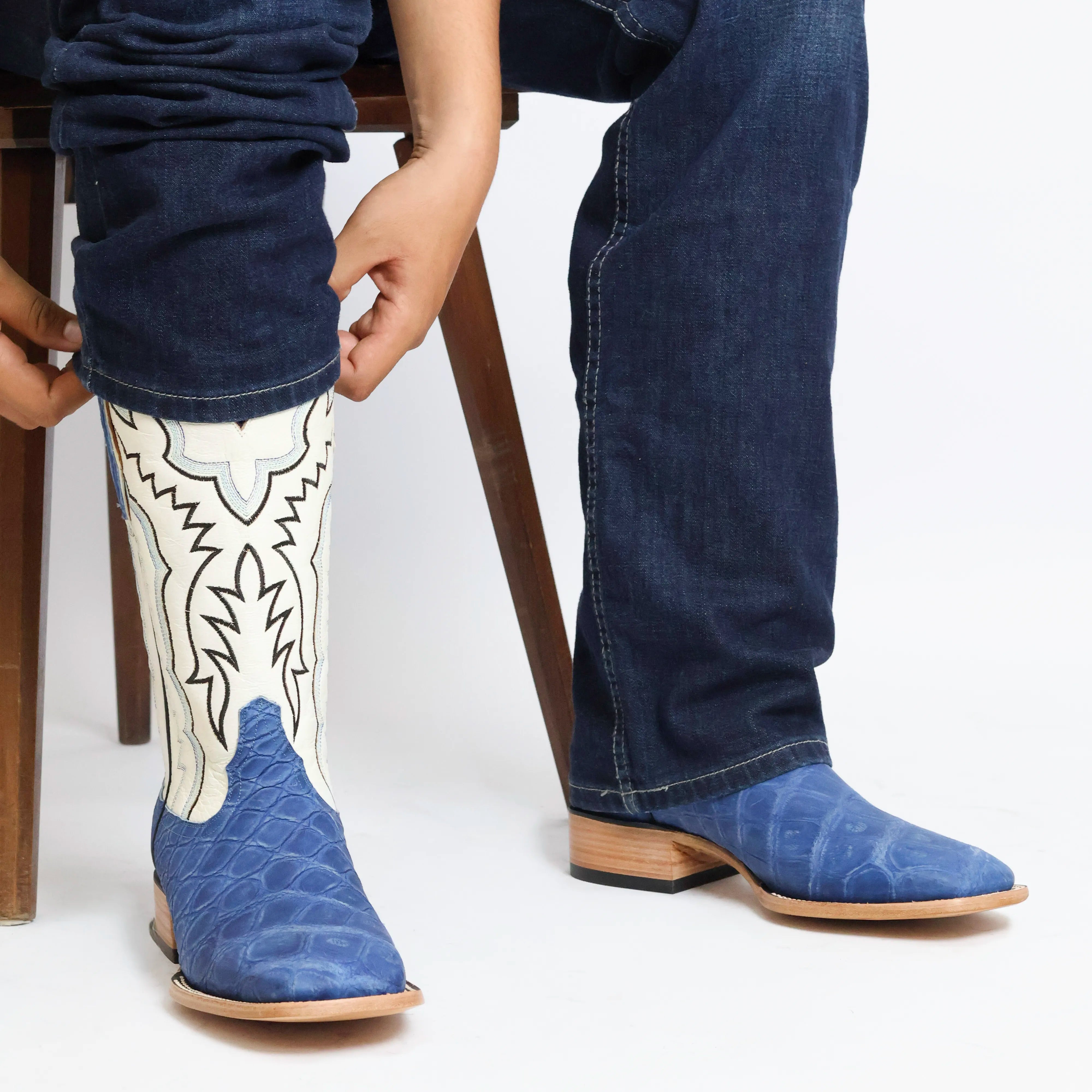 Men's Blue Wild Caught American Alligator Belly BS Toe Cowboy Boots by Vaccari