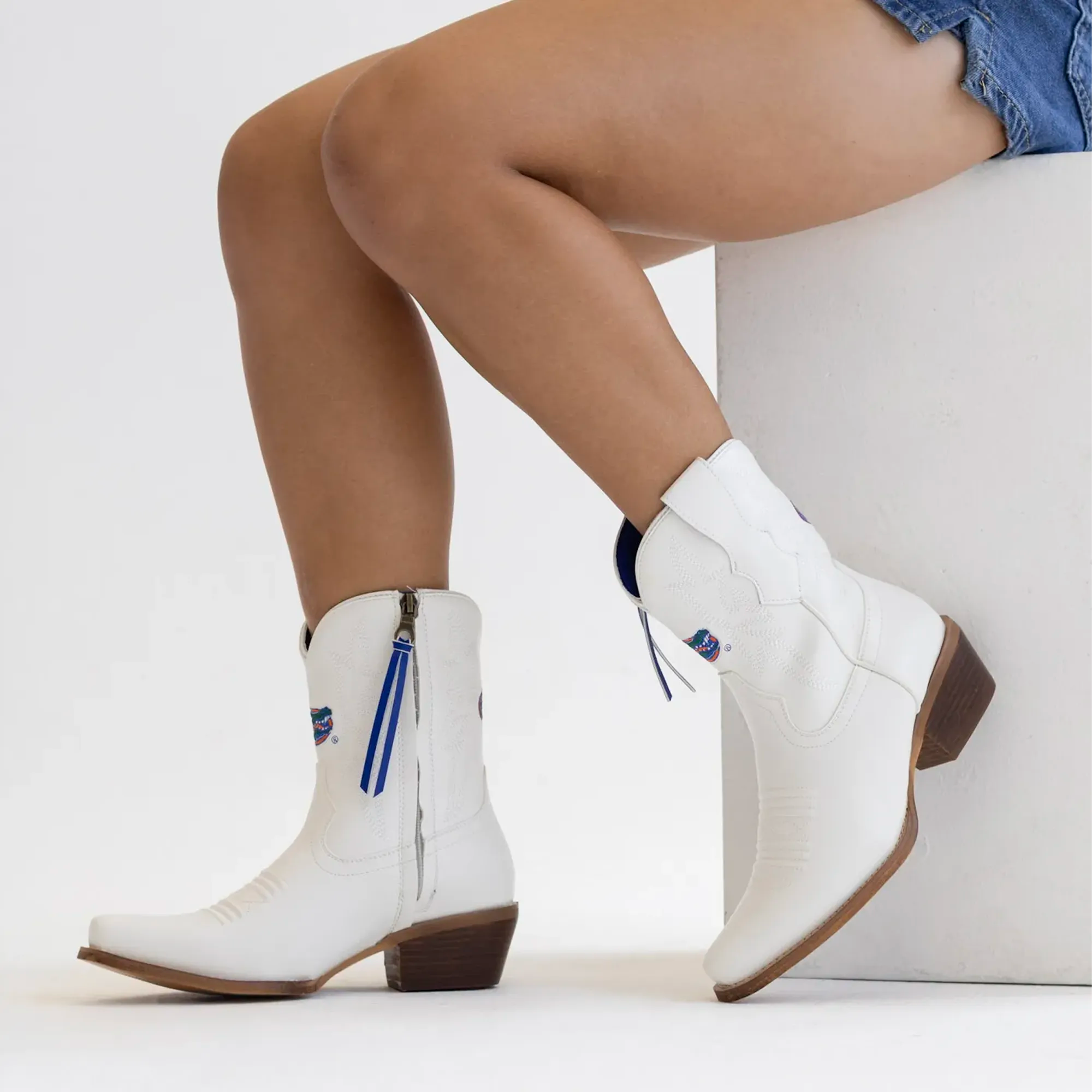 Women's University of Florida White Cowgirl Boots with Color Tassel Lynn by V by Vaccari