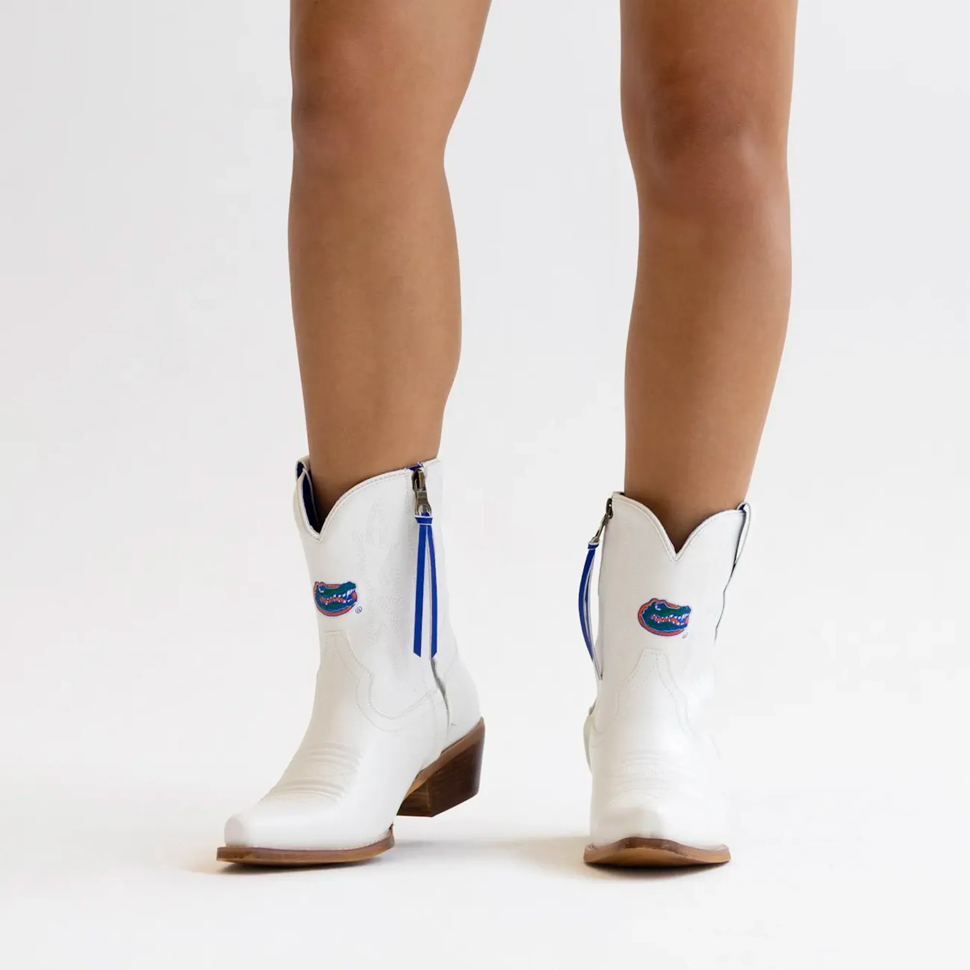 Women's University of Florida White Cowgirl Boots with Color Tassel Lynn by V by Vaccari