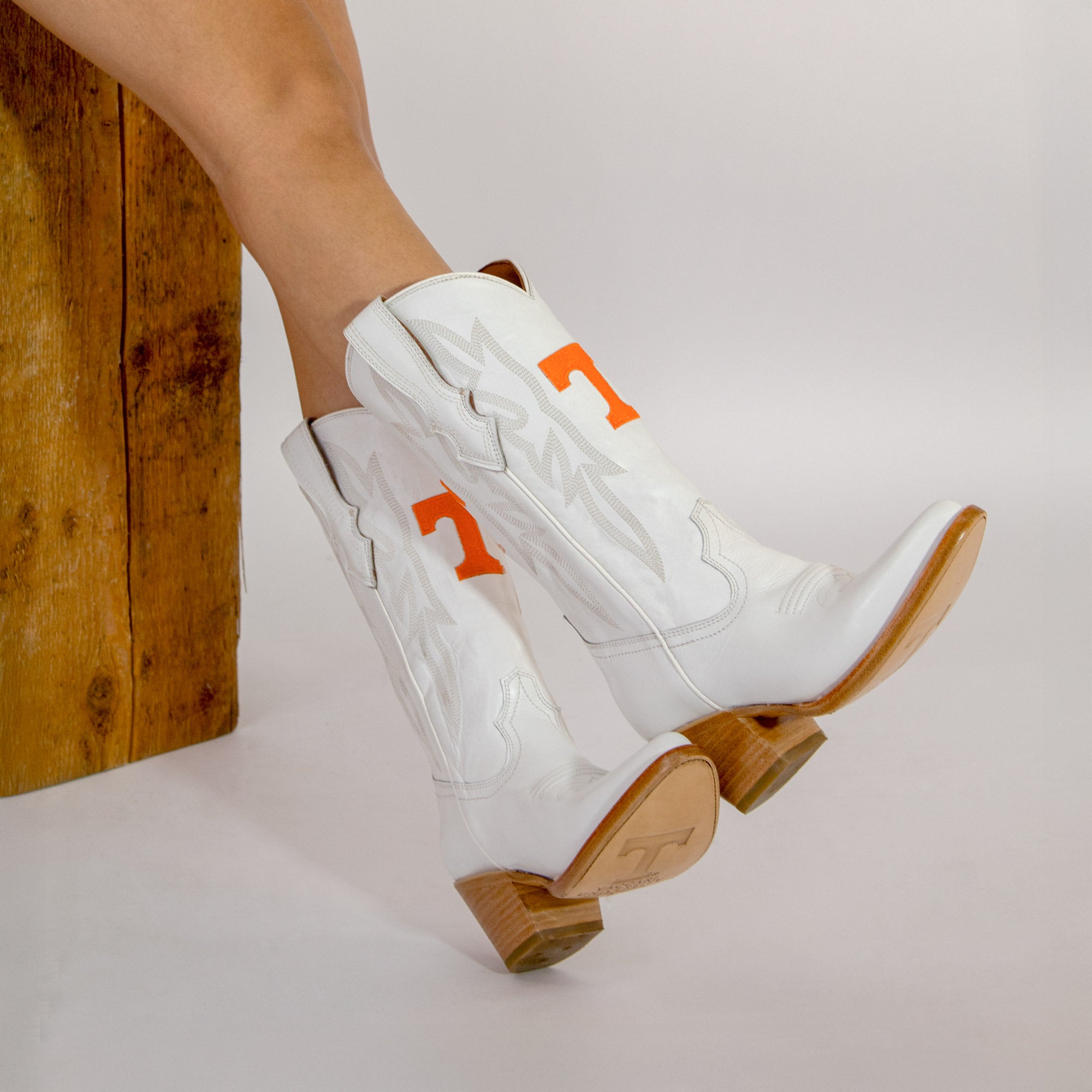 Women's University of Tennessee All White Pointed Toe Cowgirl Boots Leighton Vaccari University