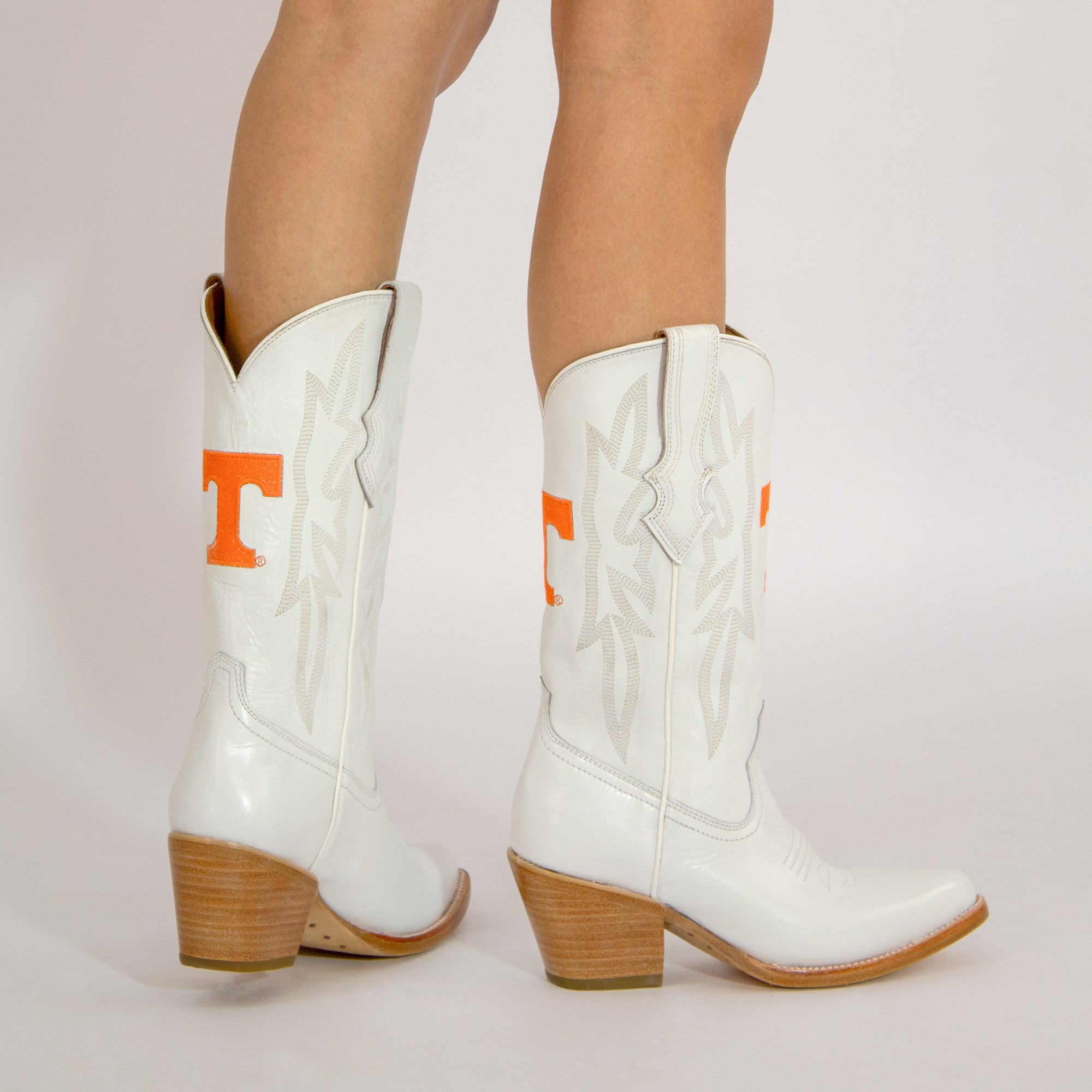 Women's University of Tennessee All White Pointed Toe Cowgirl Boots Leighton Vaccari University