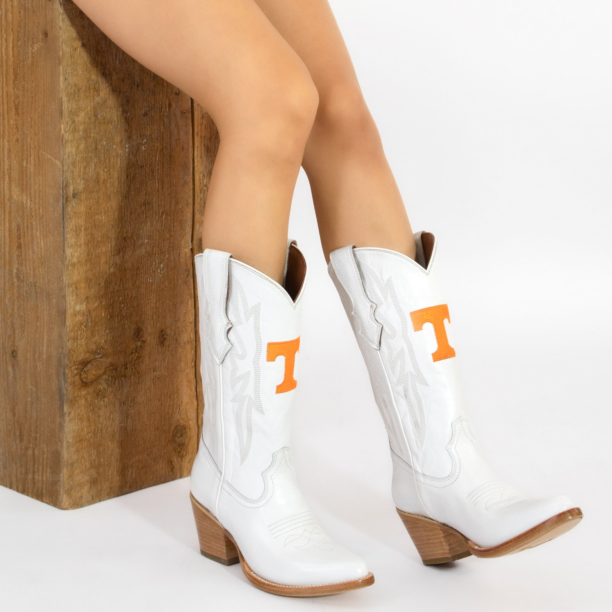 Women's University of Tennessee All White Pointed Toe Cowgirl Boots Leighton Vaccari University