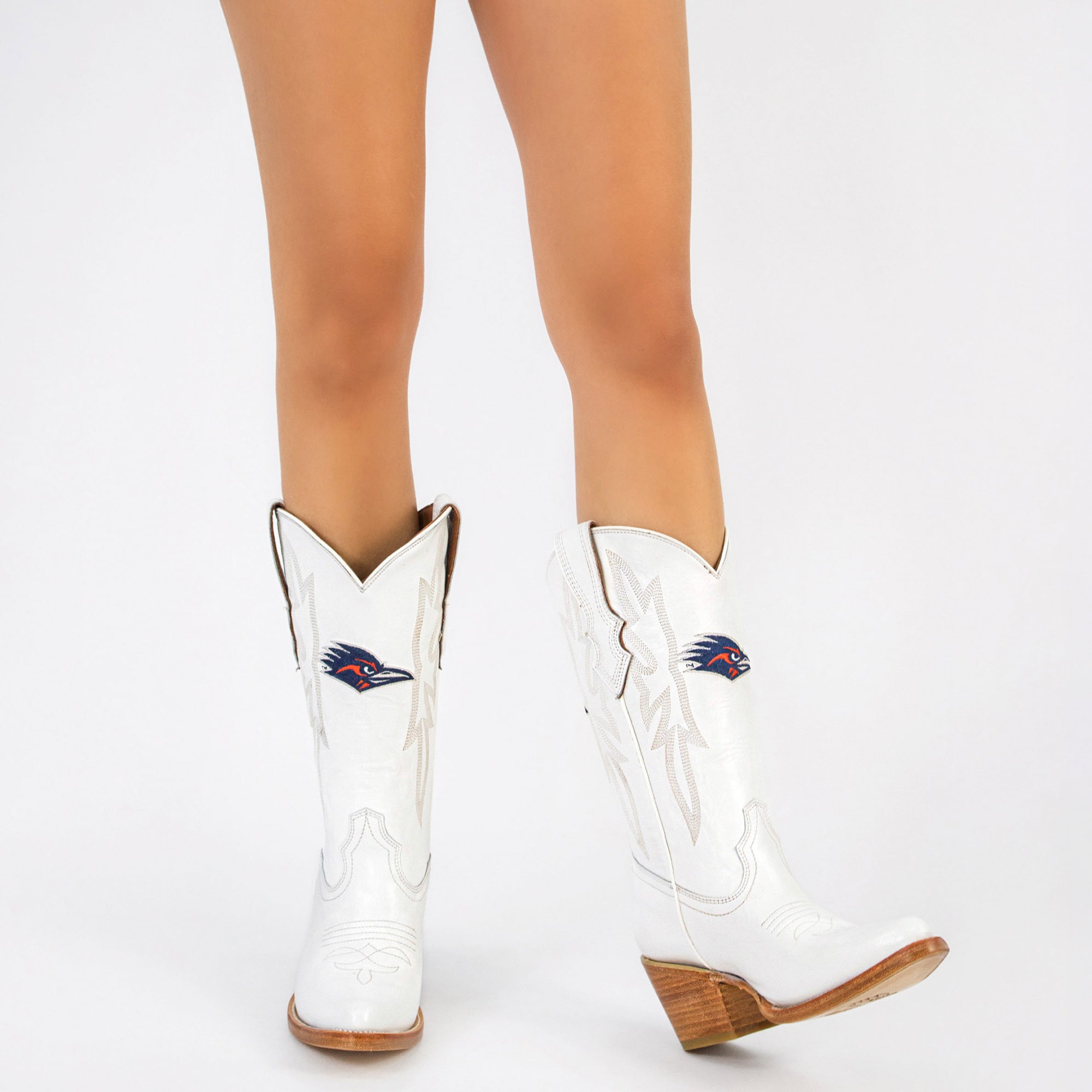 Women's UTSA All White Pointed Toe Cowgirl Boots Leighton Vaccari University