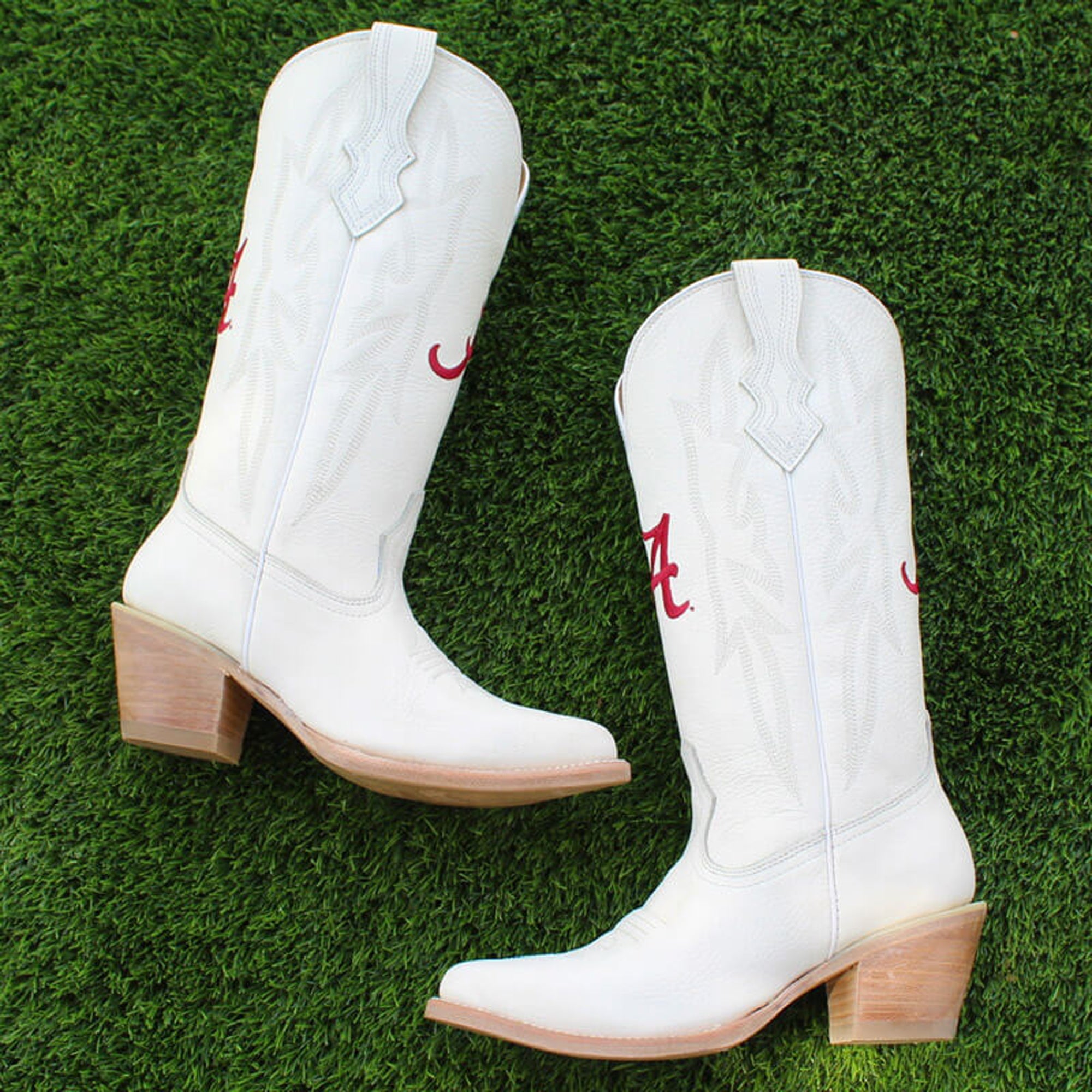 Women's University of Alabama All White Pointed Toe Cowgirl Boots Leighton Vaccari University