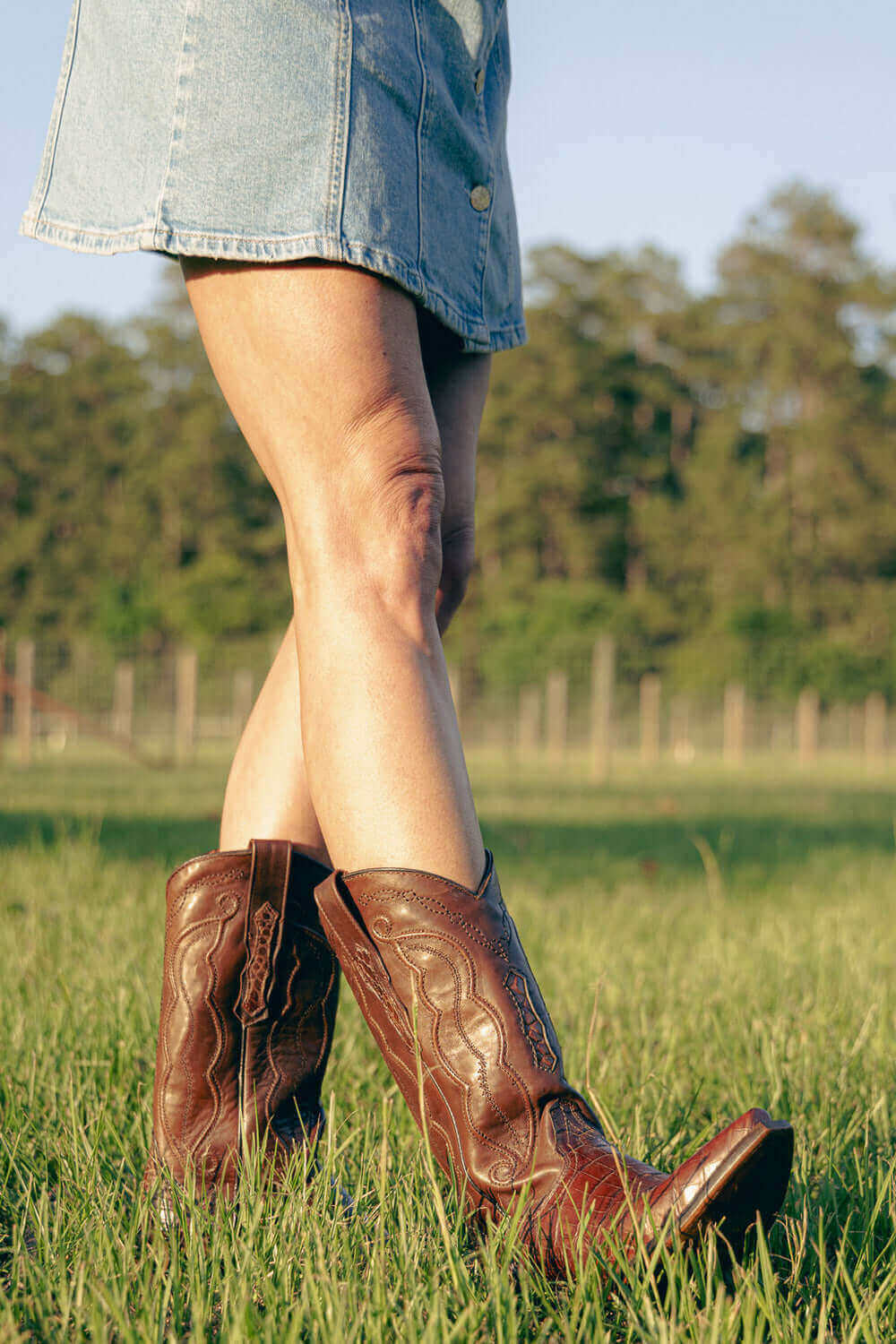 Mocha American Alligator Women's Cowgirl Boots Sophia by Vaccari Core