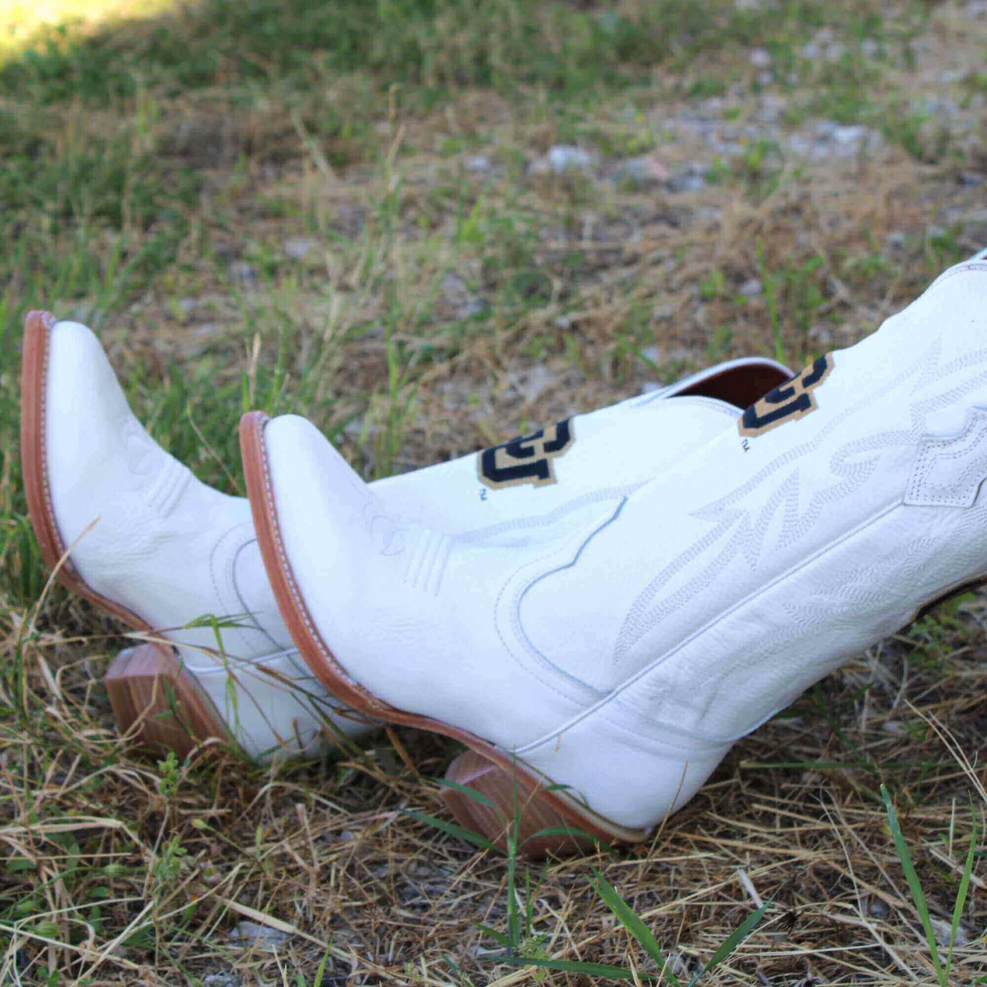 Women's University of Colorado All White Pointed Toe Cowgirl Boots Leighton Vaccari University