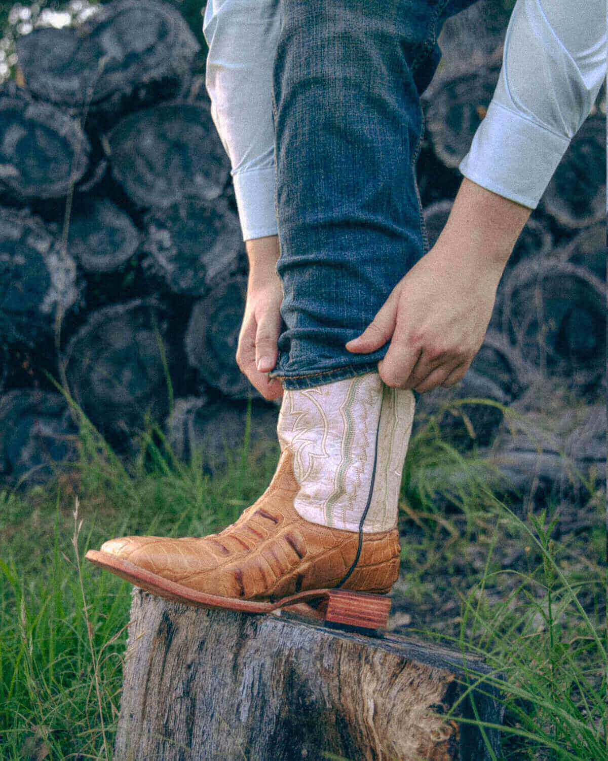 Tan American Alligator Men's Cowboy Boots Zion by Vaccari Core