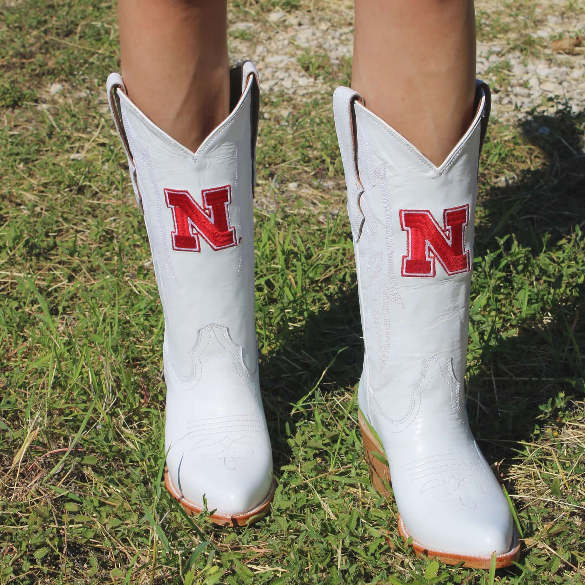 Women's University of Nebraska Cornhuskers All White Pointed Toe Cowgirl Boots Leighton Vaccari University