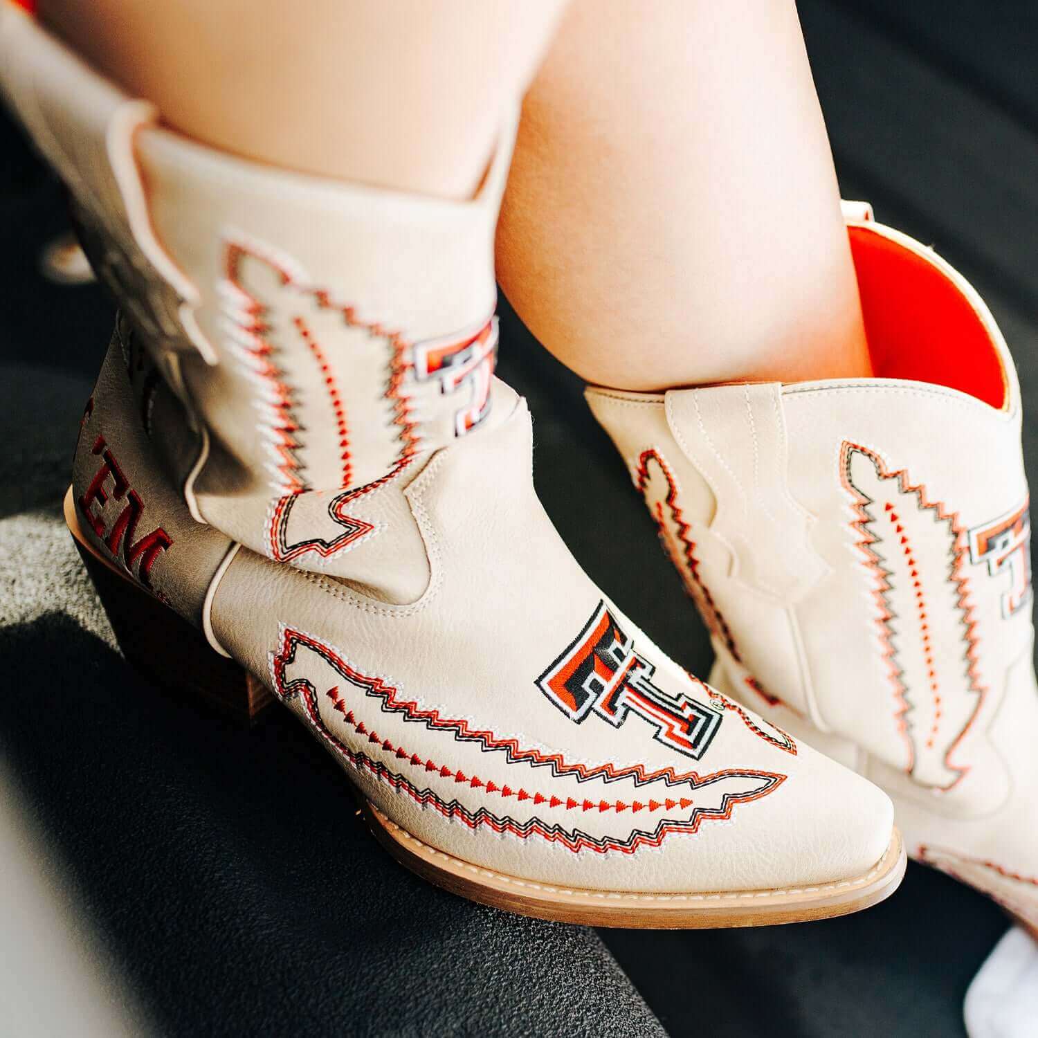 Women's Ole Miss Short Cowgirl Boots | Vaccari Boots