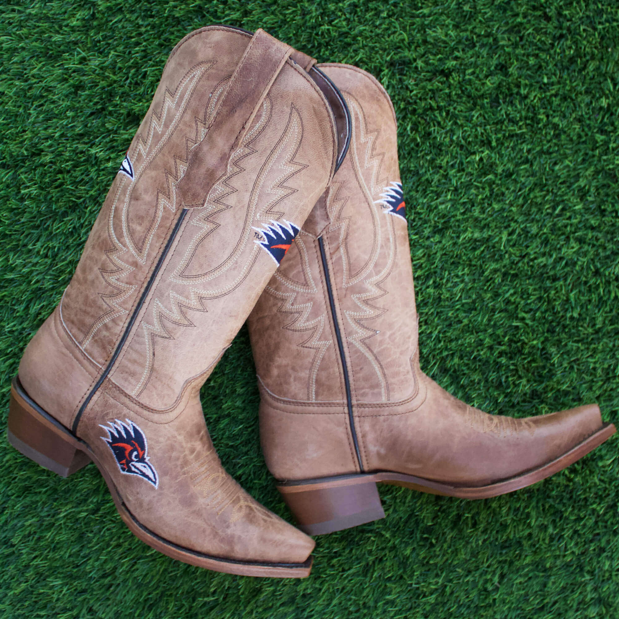 Women's University of Texas at San Antonio UTSA Roadrunners Tan Leather Snip Toe Cowgirl Boots by Vaccari